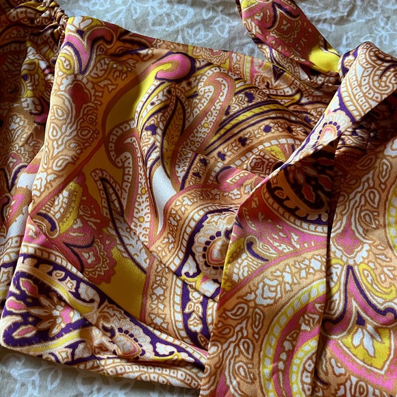 Crop top with design - Picture 6 of 6